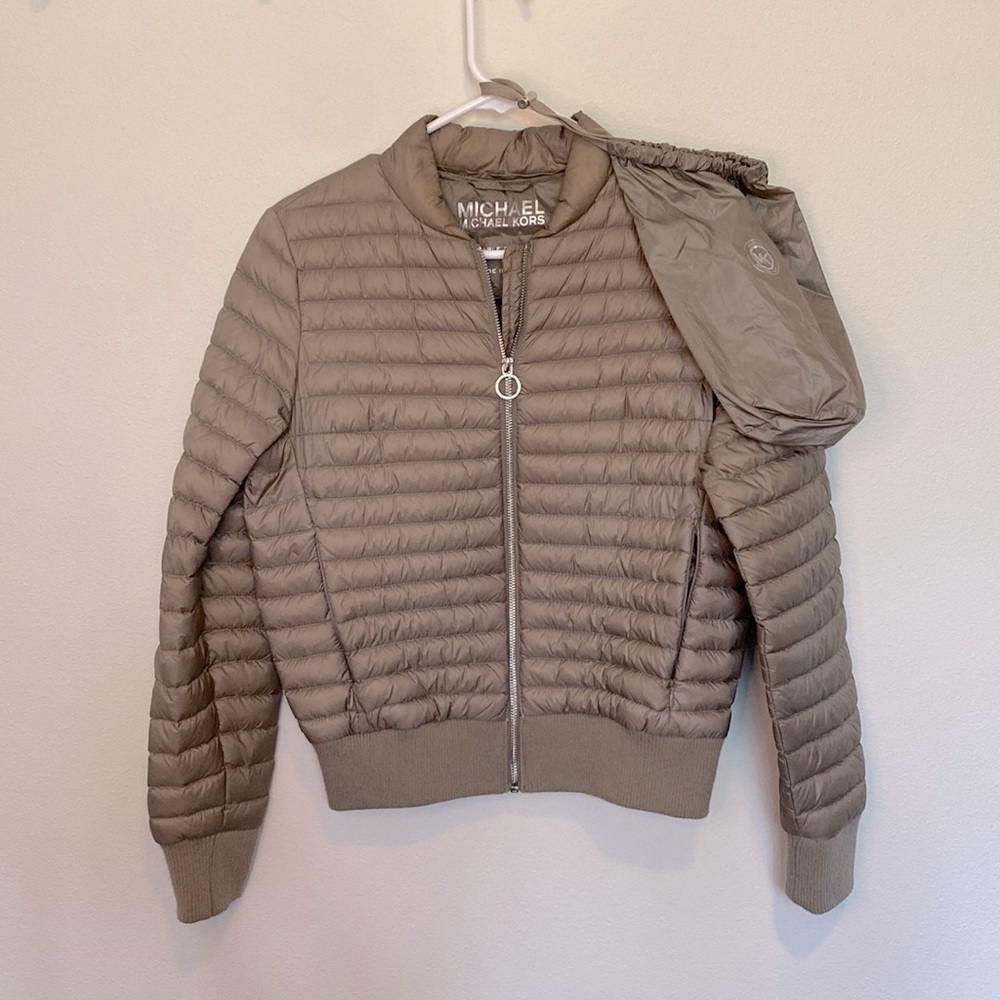 FLAWED Micheal Kors Tan Packable Down Puffer Jacket Size S